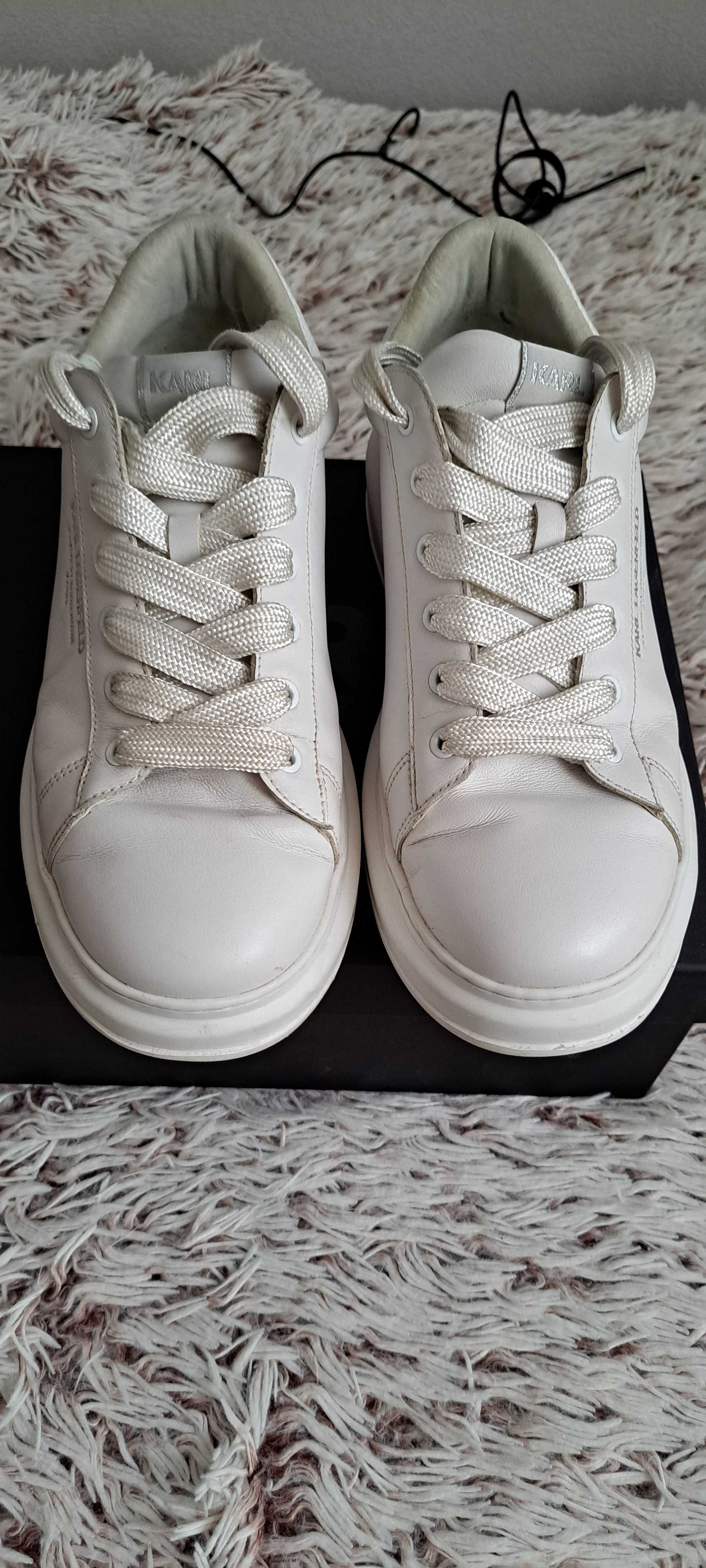 Karl Lagerfeld white 45