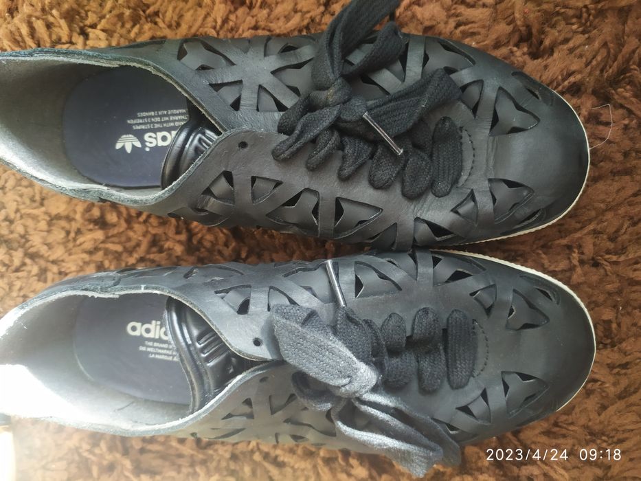 Adidași adidas, puma pt băieți sau fete mărimea 36