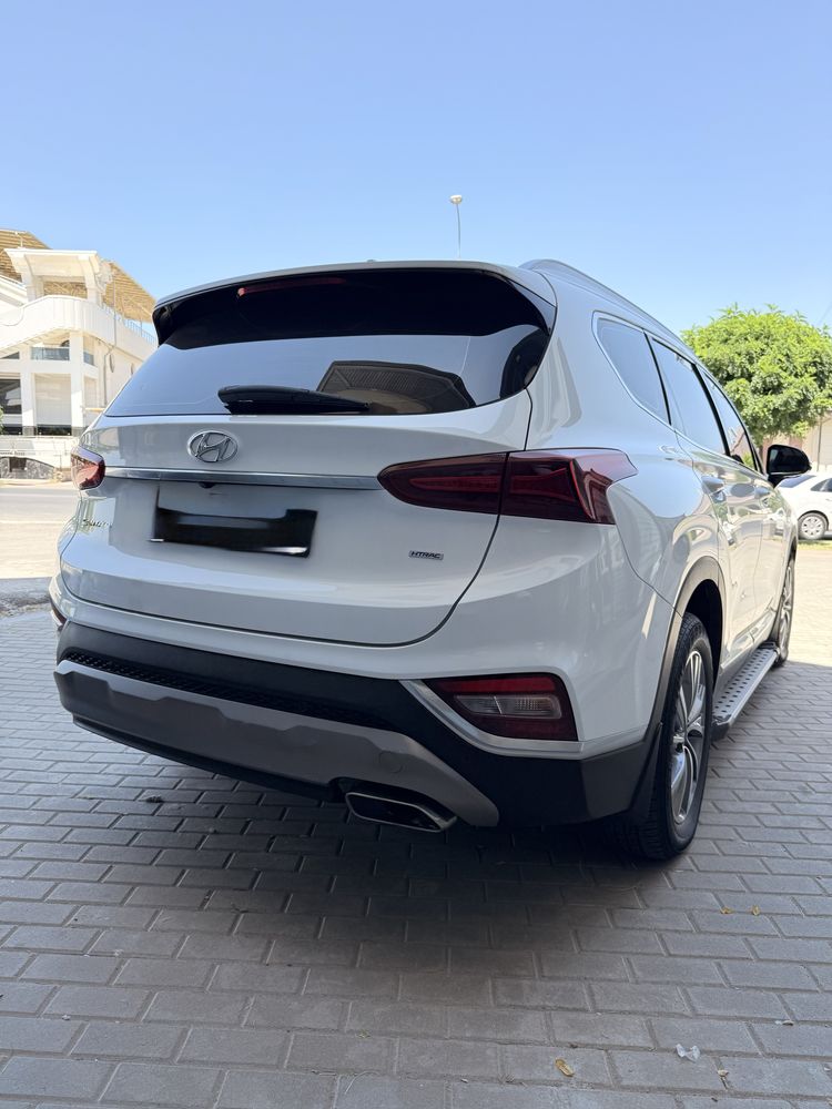 Hyundai (xunday) Santafe 2020 sotiladi.