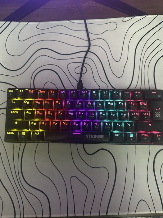Продам игровую клавиатуру