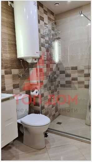 Дава се под наем Двустаен апартамент в Варна, Цветен квартал - 60 кв.м за 561 € - Снимка #4