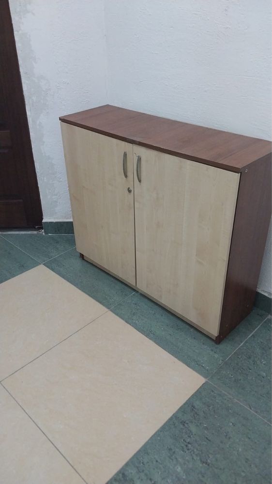 Продаётся шкаф офисный