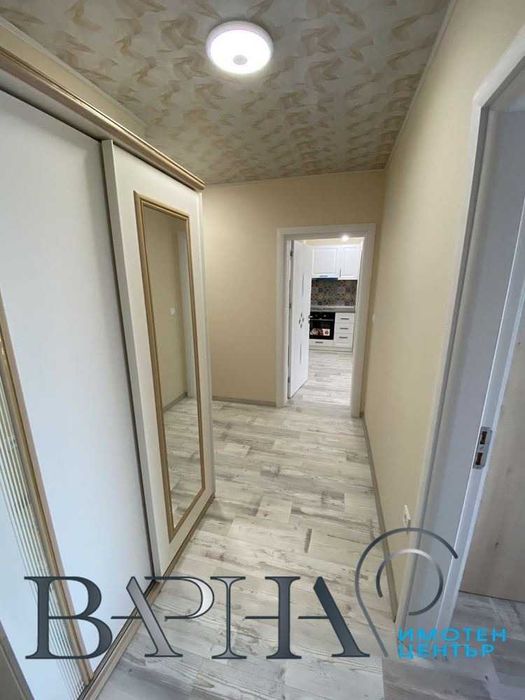 Дава се под наем Тристаен апартамент в Варна, Левски - 111 кв.м за 821 € - Снимка #9