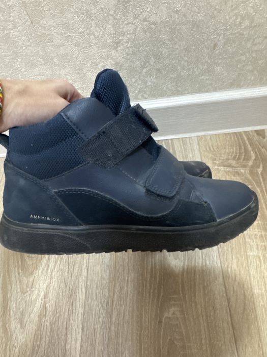 Продам Geox демисезонные р 36