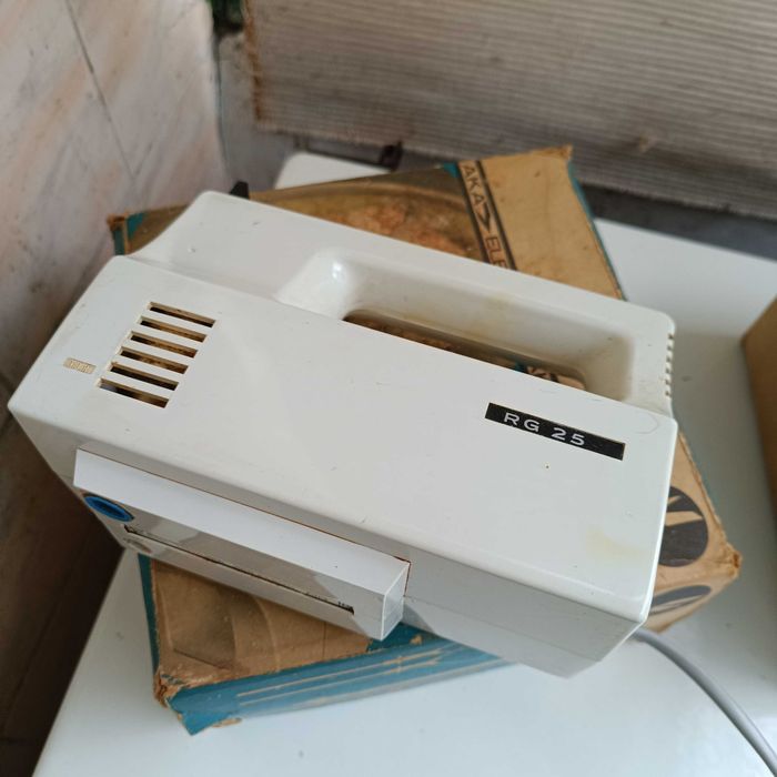 Миксер AKA RG 25-DDR