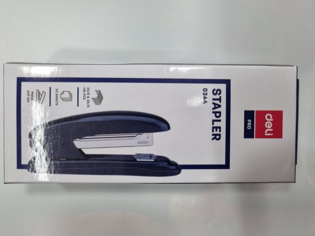 Stapler 0344  deli optom