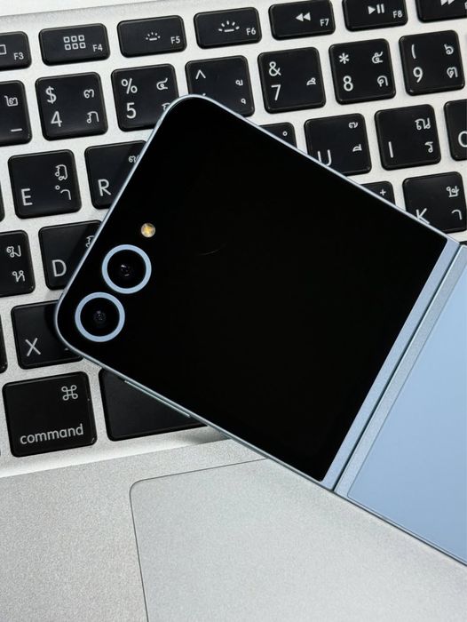 Samsung z flip 6 12/256Gb