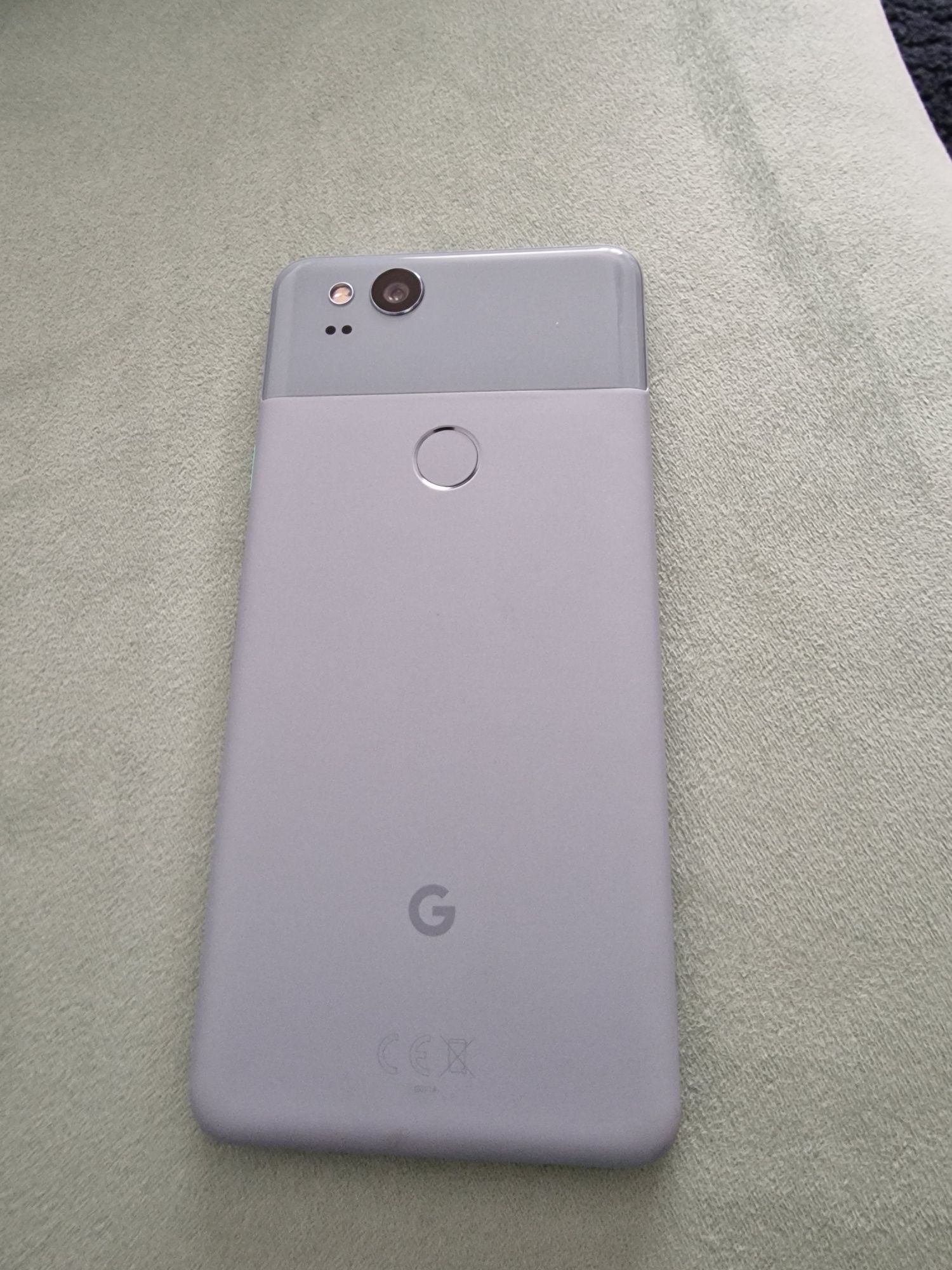 Google Pixel 2  blue