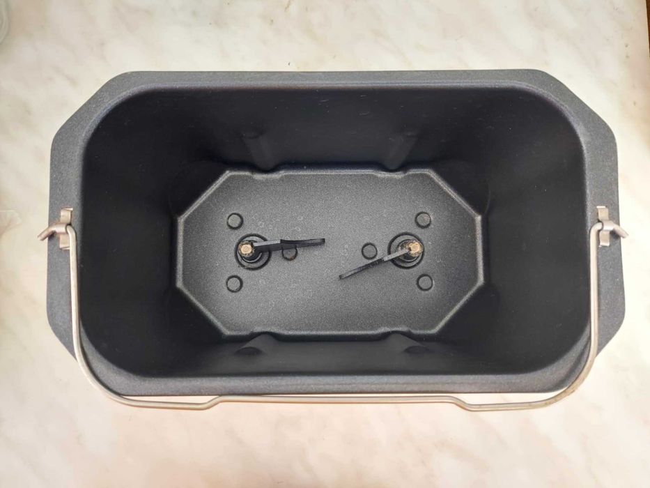 Хлебопекарна Midea - 12 програми