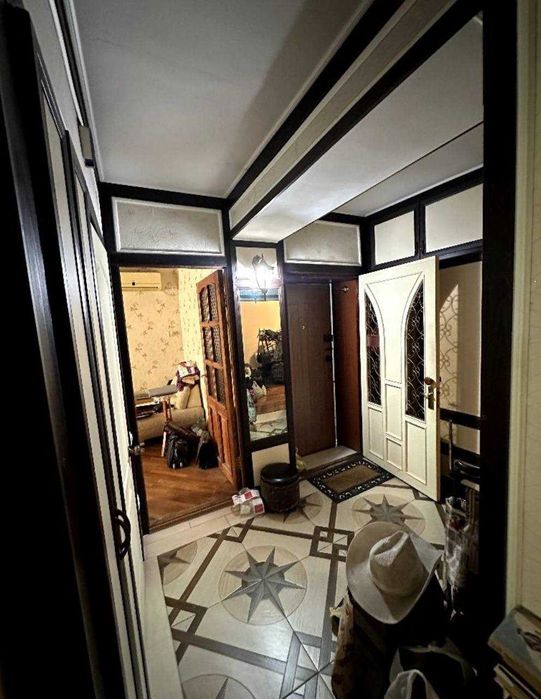 Ц2 , Аллея-ГОГОЛЯ  4-комнатная 87м2