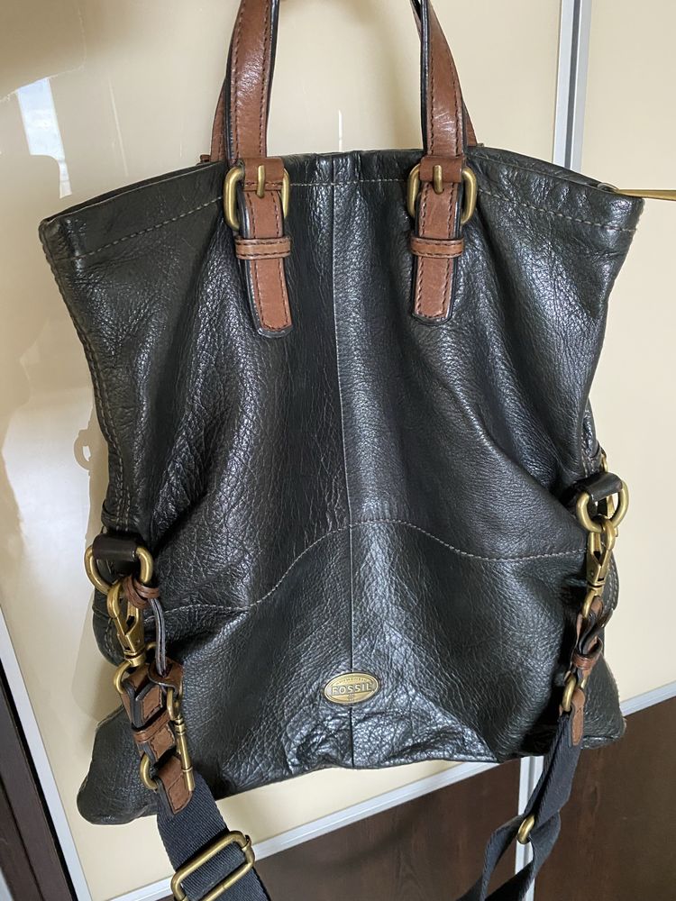 Черна кожена чанта Fossil