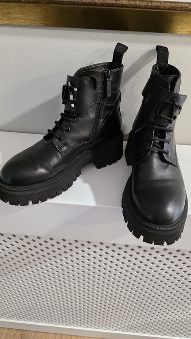 Ghete piele Anna Cori