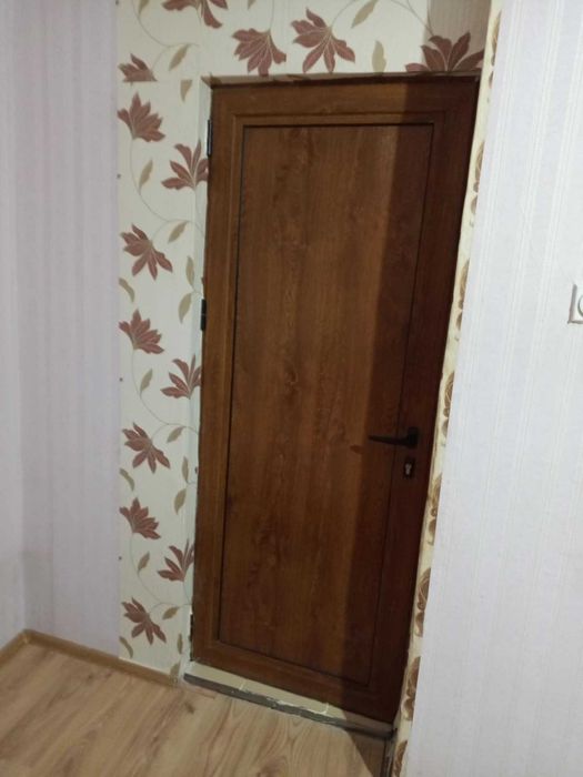 Дава се под наем  в Бургас, Възраждане - 25 кв.м за 117.3 € - Снимка #4