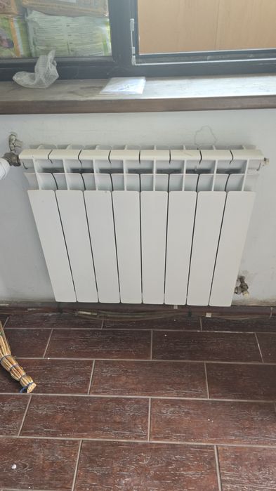 Calorifere aluminu și boiler de 300 de litri