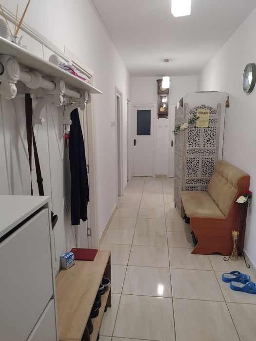 Vănd apartament 3 camere zona  Platinia
