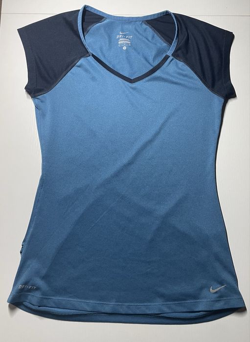 Maiou Nike pentru femei