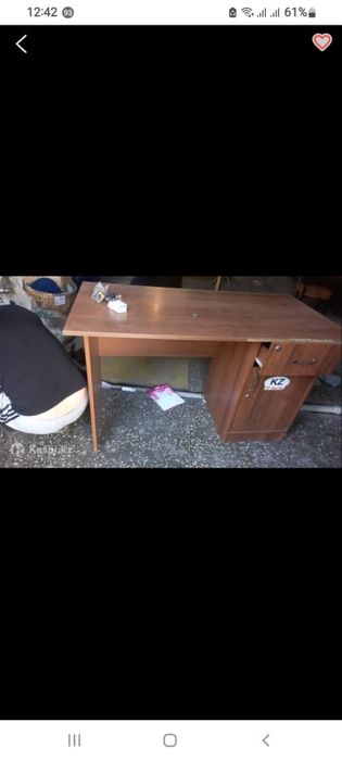 Стол в хорошем состоянии