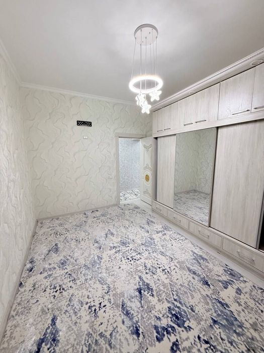 2 xonali kvartira sotiladi