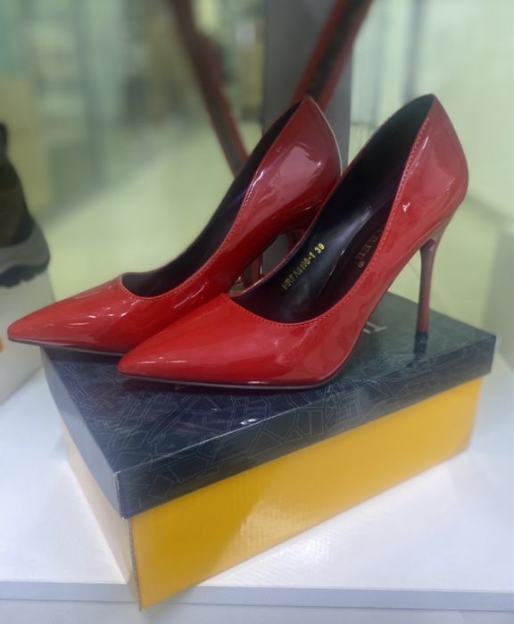 Туфли из натуральной кожи