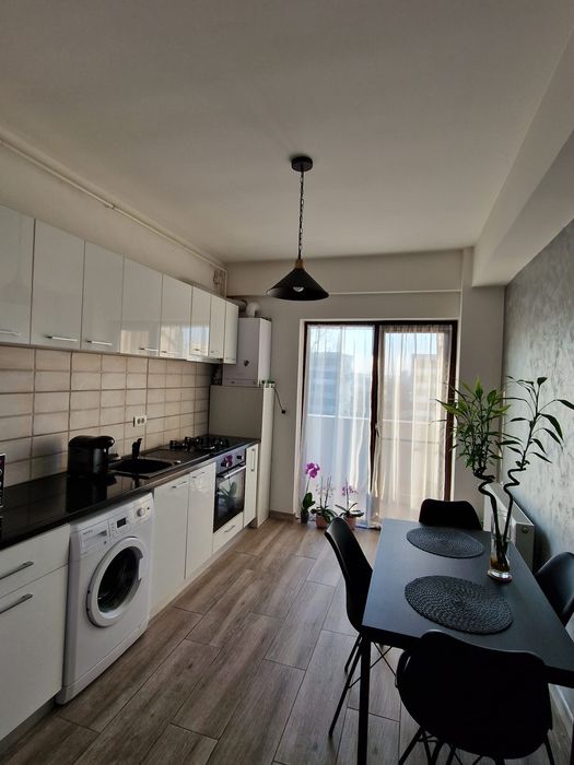 Inchiriez ap 2 camere utilat si mobilat complet!!