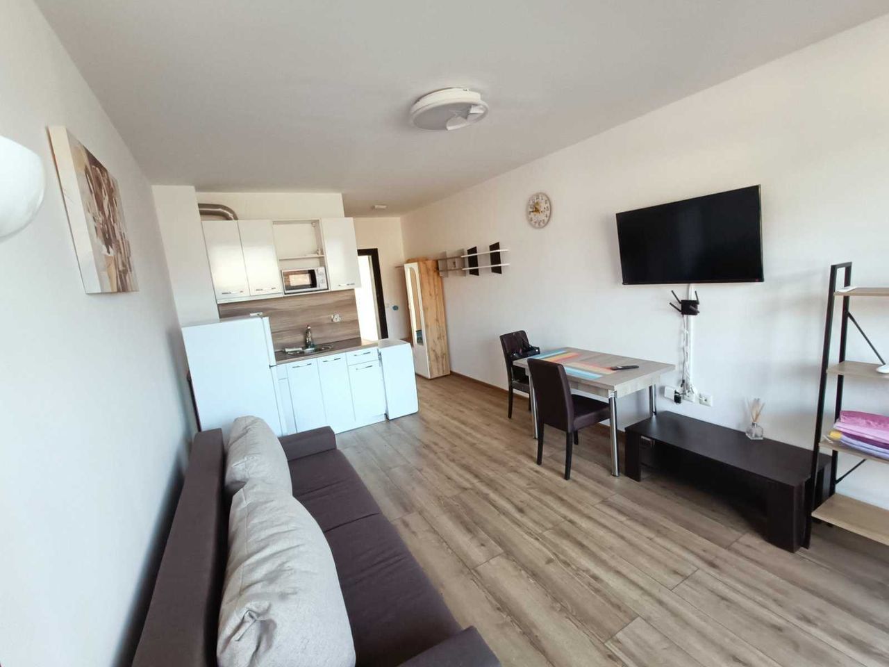 Продава се Едностаен апартамент в Свети Влас - 36 кв.м за 1528 €/кв.м - Снимка #9