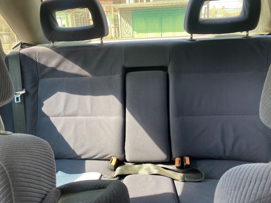 Audi 100 на части