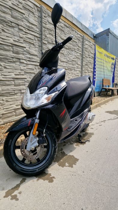 Scuter 49 cc Yamaha jog R