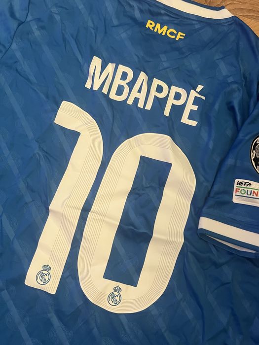 Tricou Mbappe real madrid