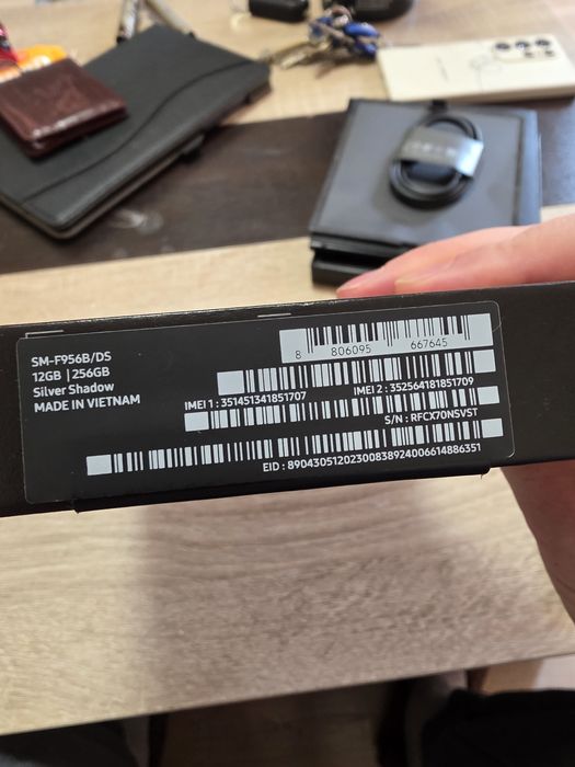 Samsung Z fold 6 256GB RAM 12GB