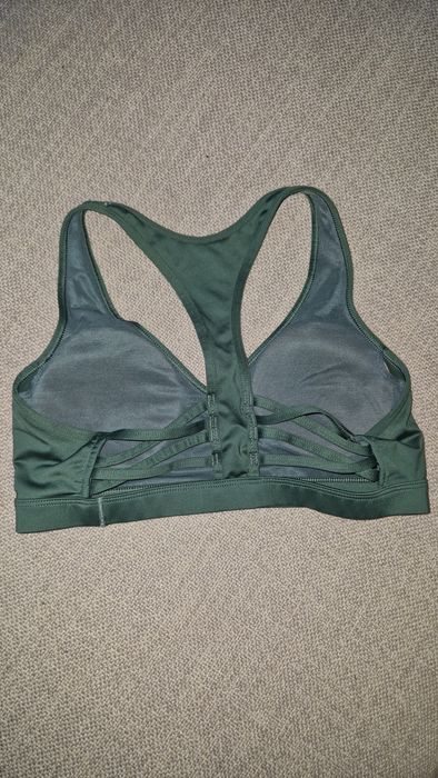 Фитнес Зелен Топ