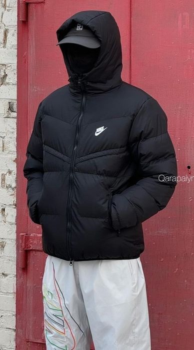 Димнисезоная куртка  NIKE