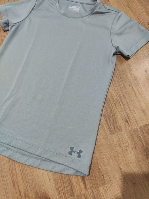 Tricou dama Under Armour mărimea S