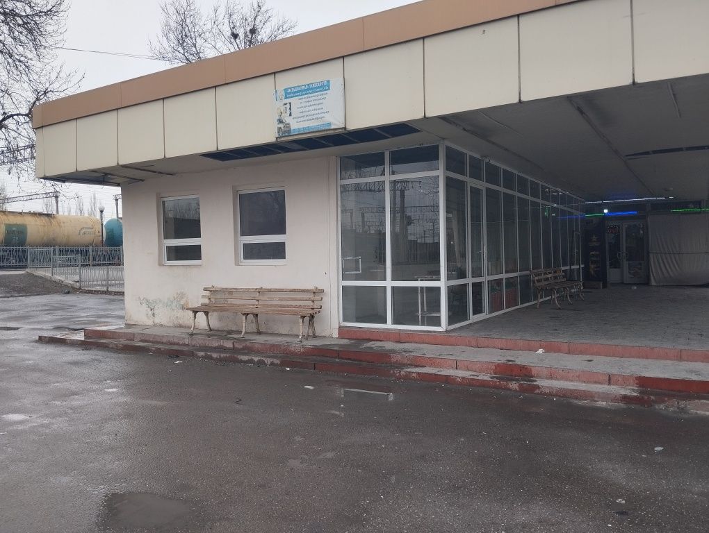 Дукон Бекабод шахрида остановка Вокзал