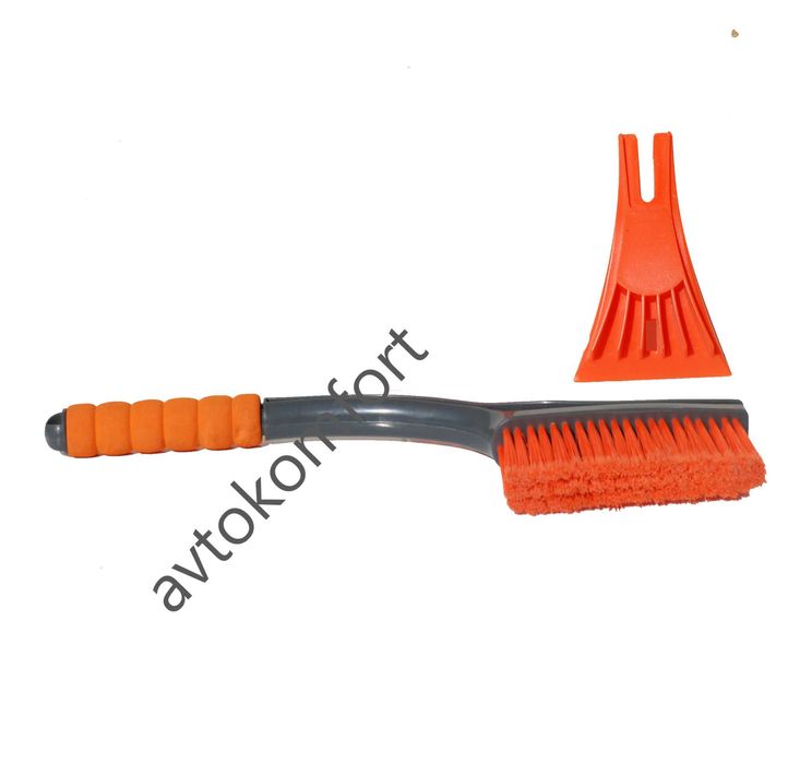 Четка Стъргалка За сняг И Лед За Автомобилно Стъкло С Код М 11-176