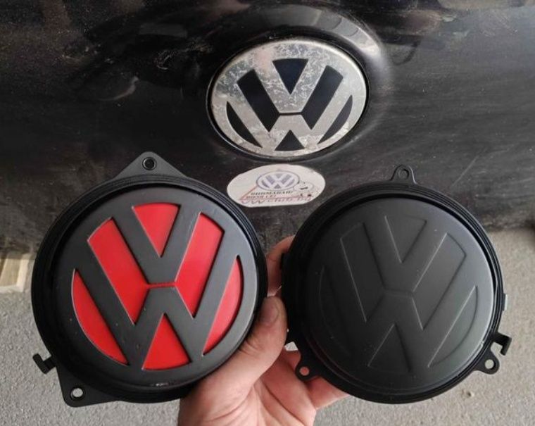 • Оригинални емблеми на VW Golf 5 (предна, задна и за волан) emblema