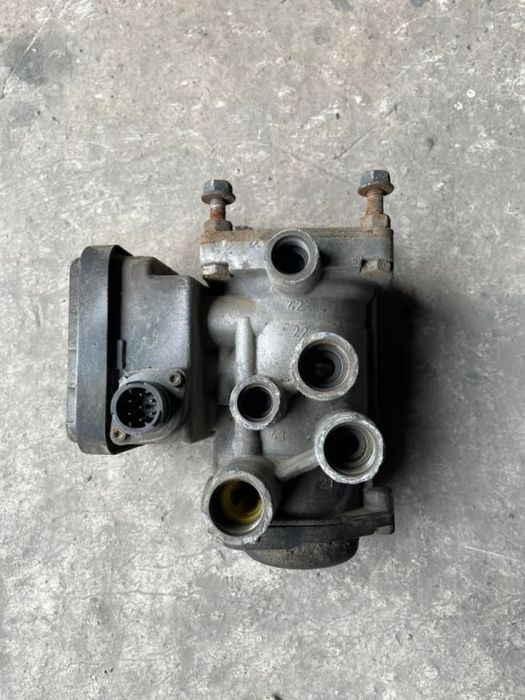 supapa comanda remorca volvo renault 5010612854