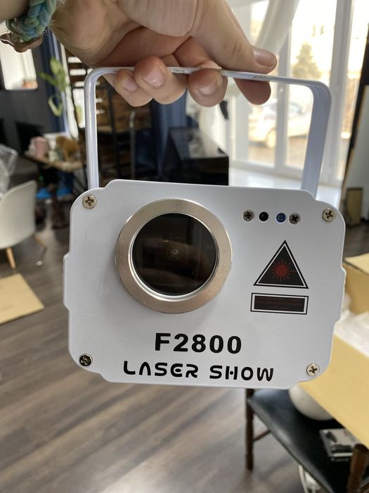 Продам Laser f2800