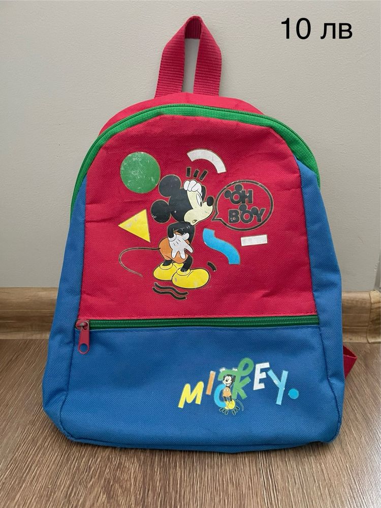 Детска раничка Мики маус