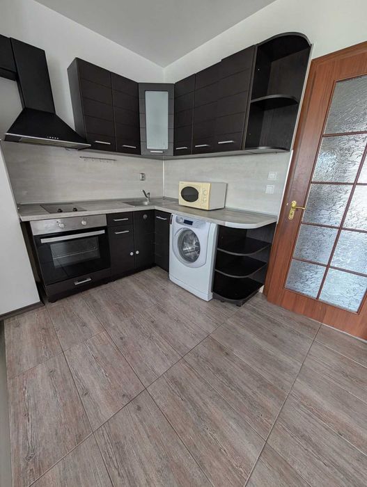 Дава се под наем Едностаен апартамент в Пловдив, Център - 96 кв.м за 600 € - Снимка #5