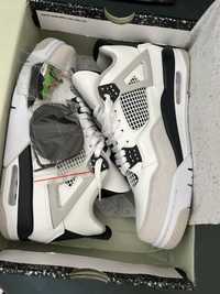 Jordan 4 de vanzare