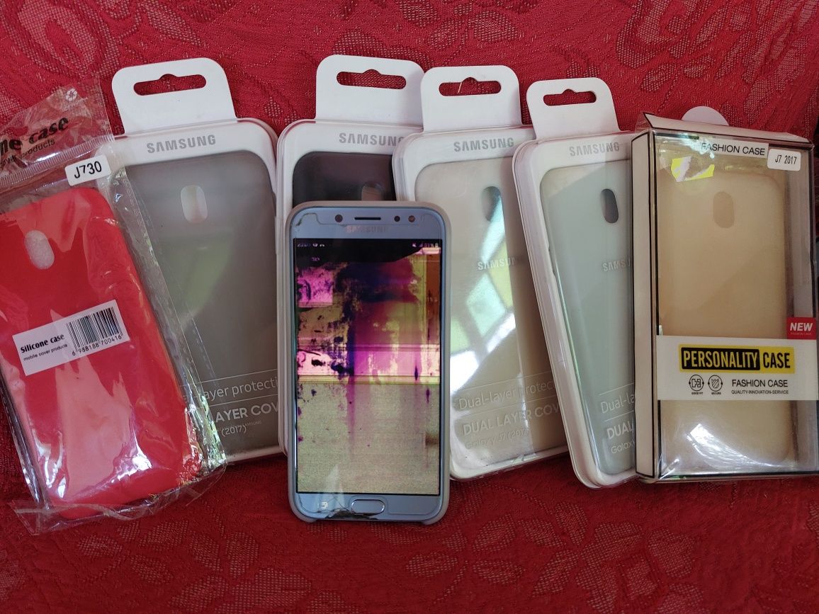 1 buc Tel Samsung J7 2017 SPART si 7 huse folosite