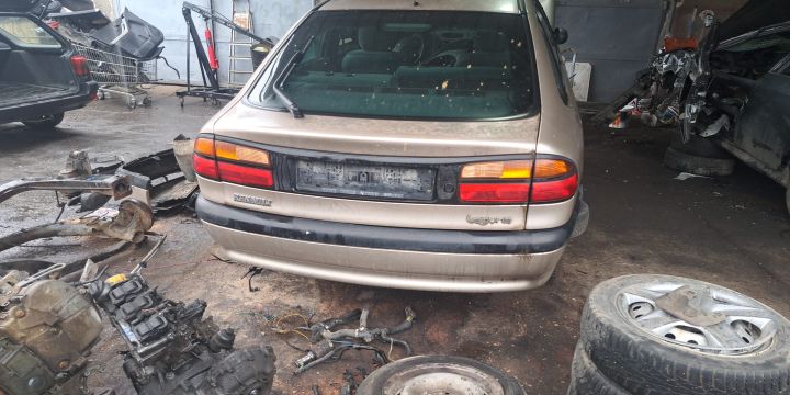 Butoane geam sofer Renault Laguna prima generatie (facelift)