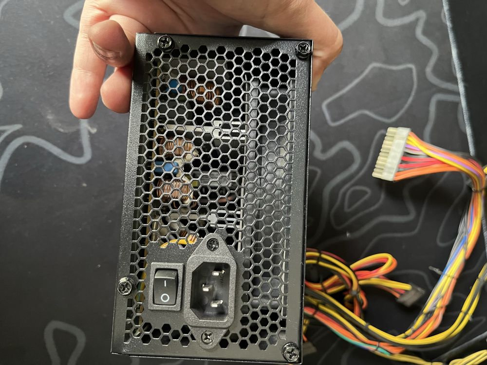 Блок питания AeroCool 700 w