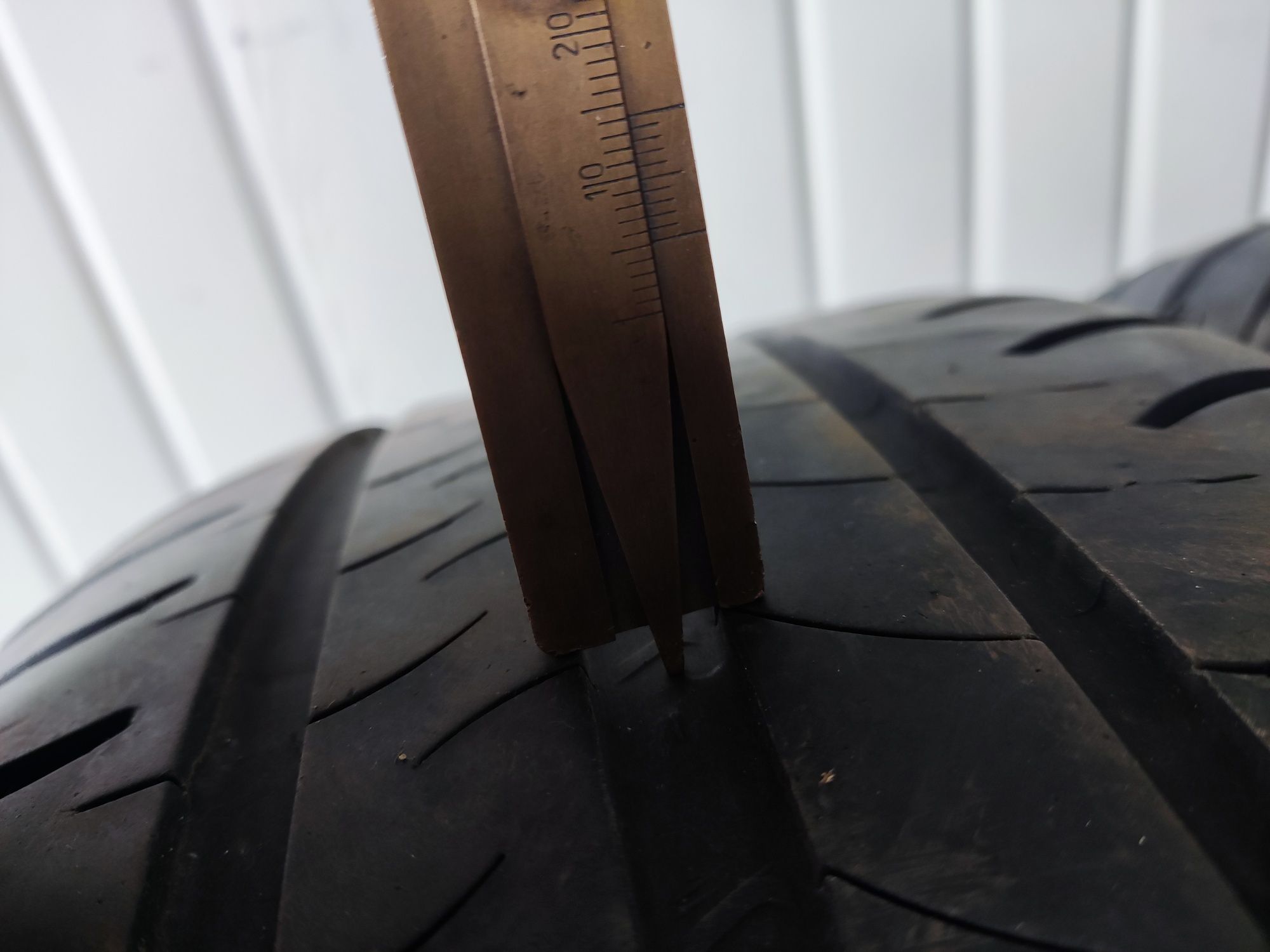 205/60/15 Michelin