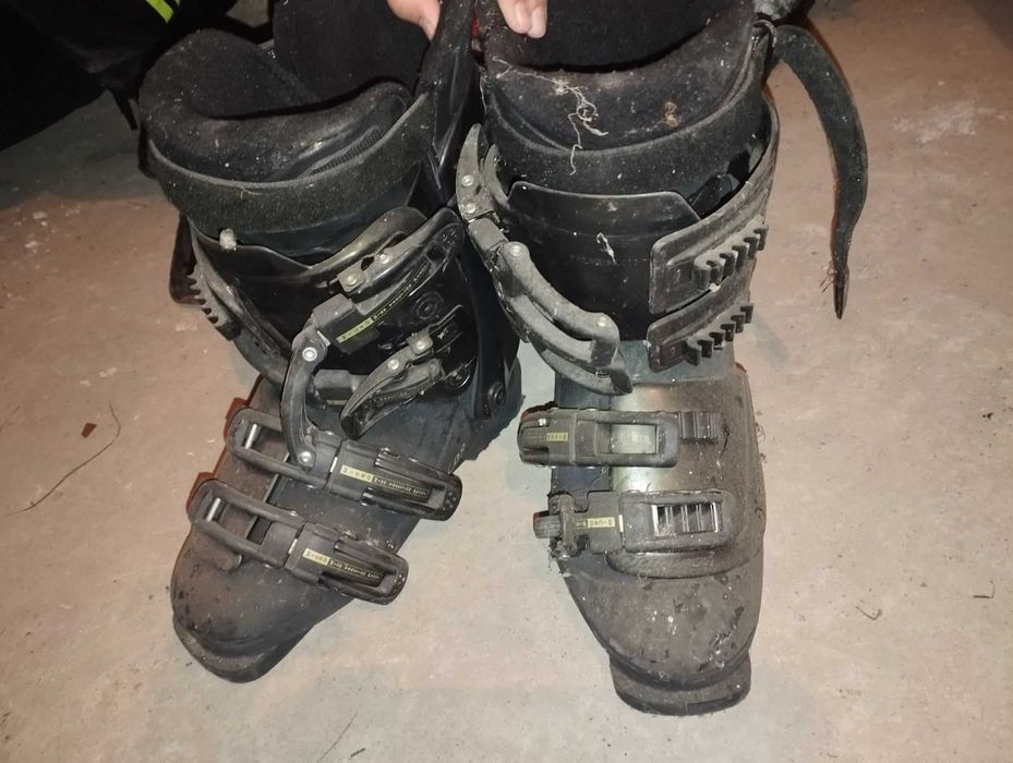 Ски обувки продавам