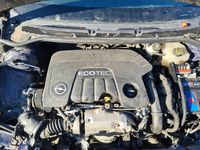 Capac carcasa motor Opel Astra J 1.6 cdti