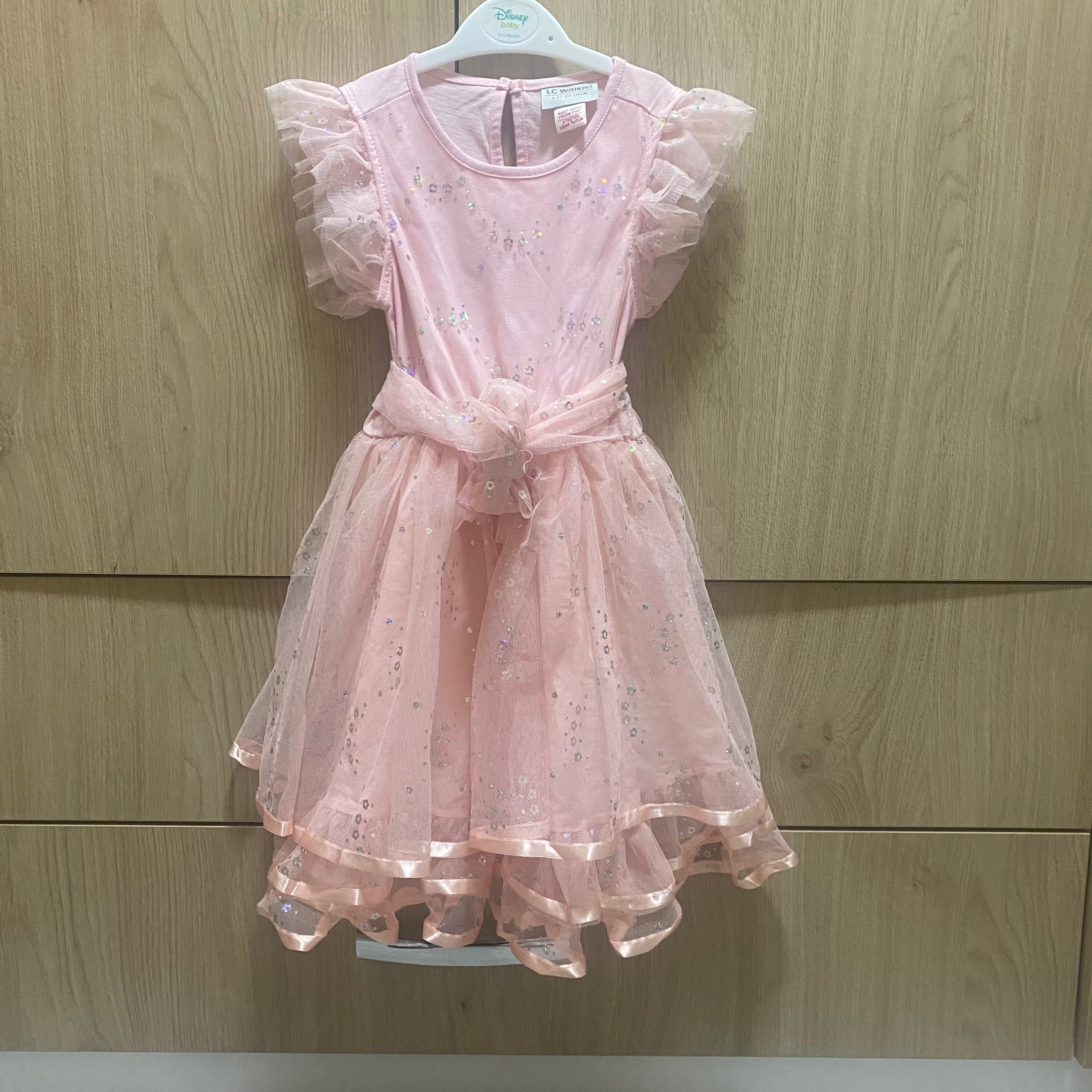 Чисто нова детска рокля