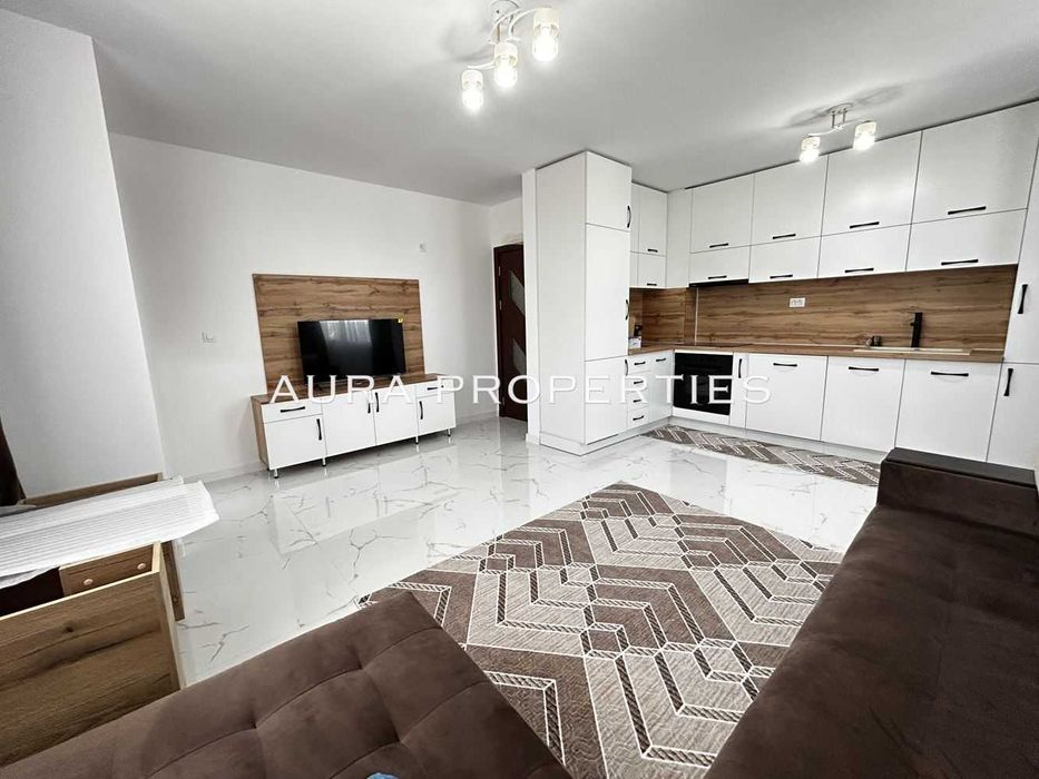 Дава се под наем Тристаен апартамент в Разград, Житница - 80 кв.м за 612 € - Снимка #3