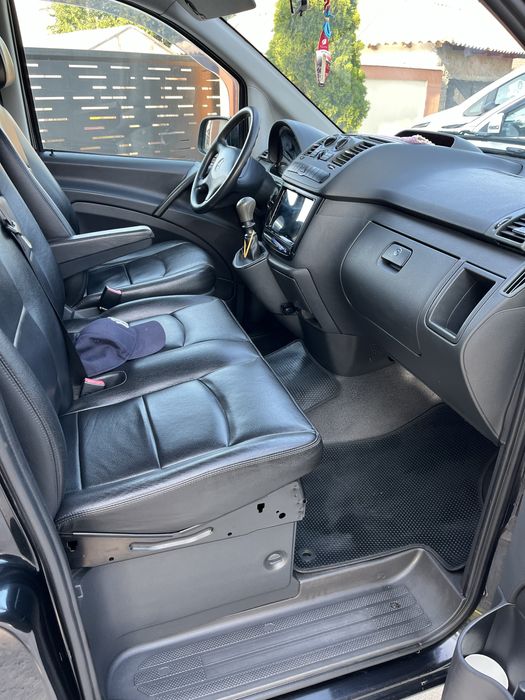 Mercedes vito 8+1