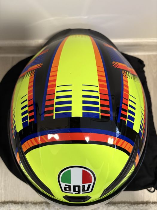 AGV  Мото Каска